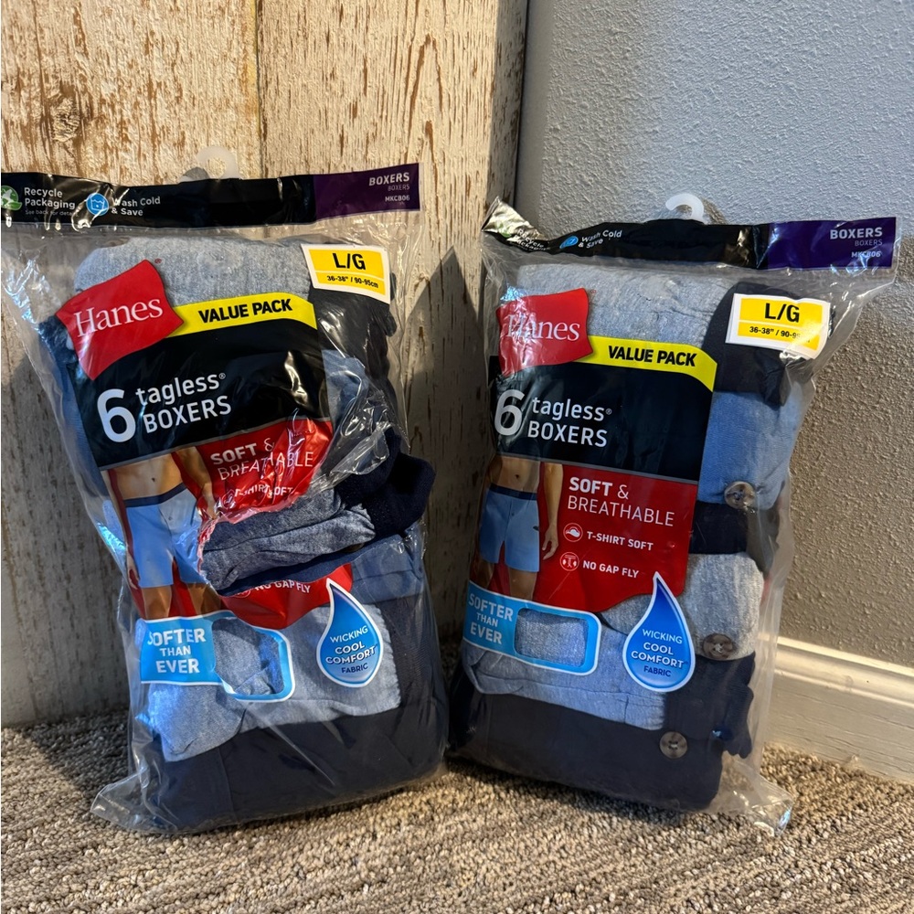 NWT Hanes Men's Tagless Boxers - (2) 6 packs size Large 12 pairs!